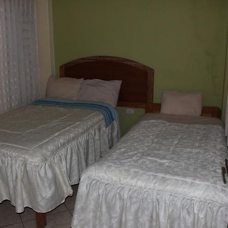Posada De Percybal Lago Inn ปูโน ภายนอก รูปภาพ