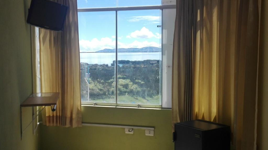 Posada De Percybal Lago Inn ปูโน ภายนอก รูปภาพ
